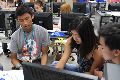 GenCyber Students working collaboratively